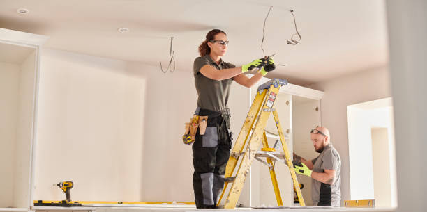 Best Affordable Emergency Electrician  in East Flat Rock, NC